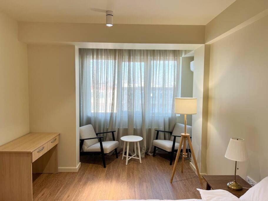 2 Bedroom On Ismail Corner Stefan Cel Mare, New Apartment, Chisinau Center! Екстериор снимка